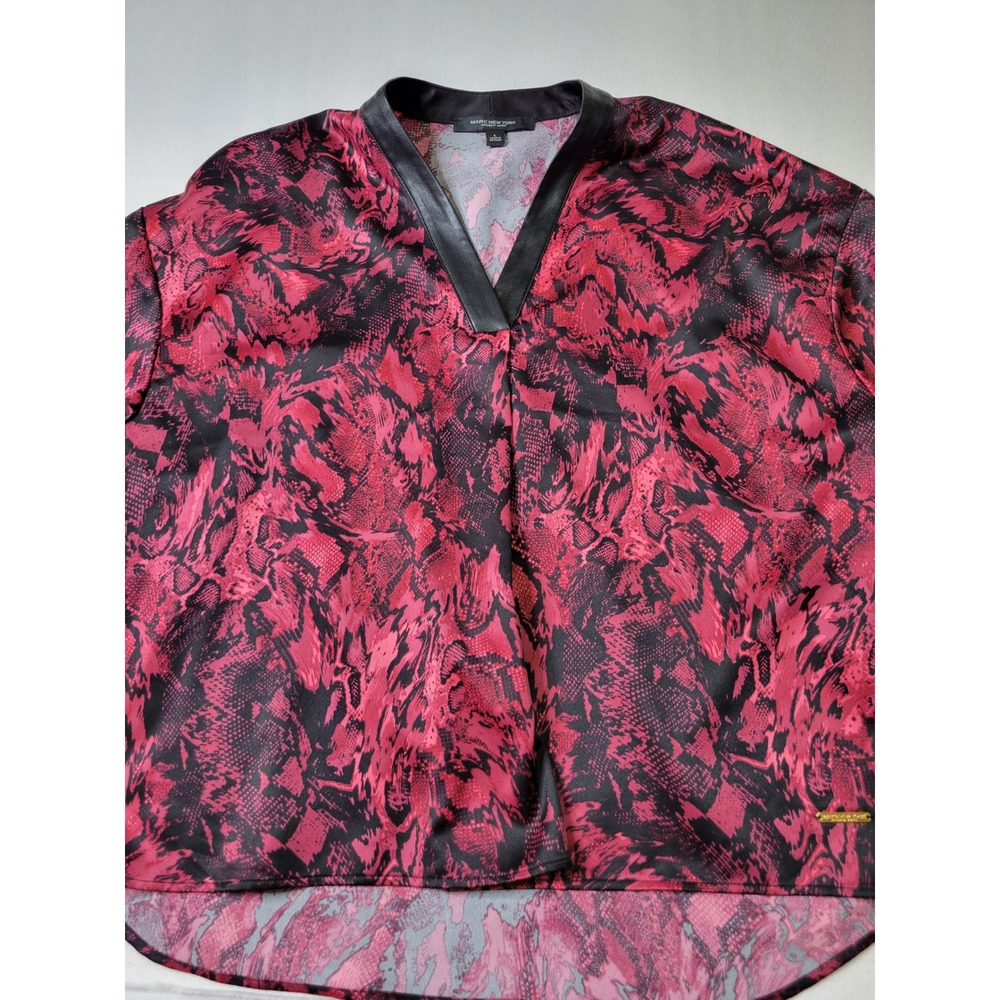 Marc New York Andrew Marc Pink Snakeskin V-Neck Blouse Faux Leather Trim LG 1225